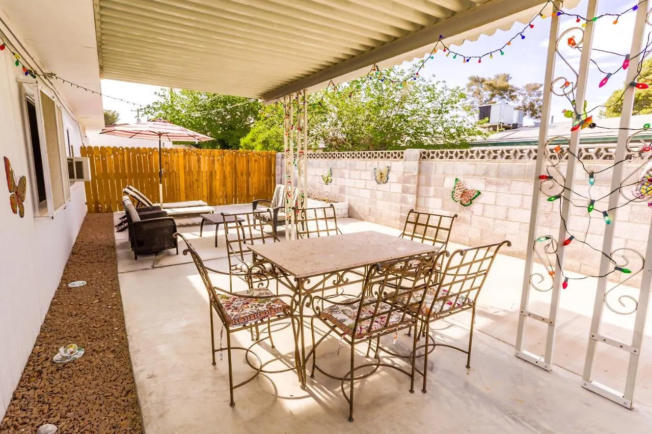 Vacation Home 3.5 Mi To Strip/Dt/Outlt Up To 8 Gst Las Vegas