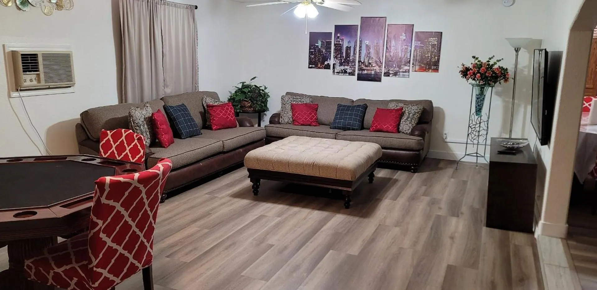 Vacation Home 3.5 Mi To Strip/Dt/Outlt Up To 8 Gst Las Vegas 0*,  États-Unis